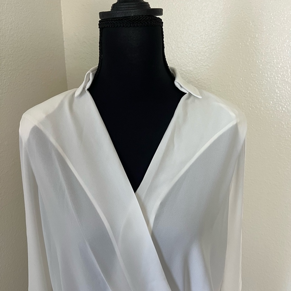 Elisabetta Franchi White Women's Blouse - Picture 2 of 8